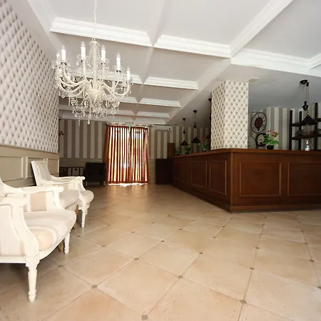 Menada Romance Marine *