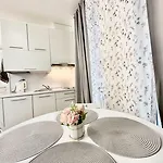 Menada Romance Marine Daire