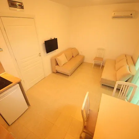 Menada Romance Marine サニービーチ