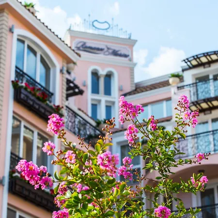 Menada Romance Marine サニービーチ