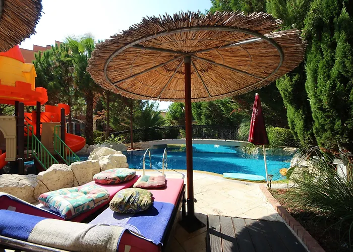 Menada Romance Marine *