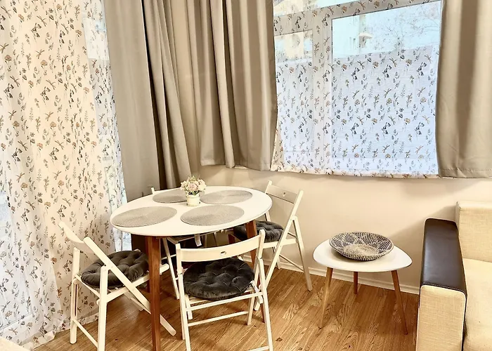 Menada Romance Marine *