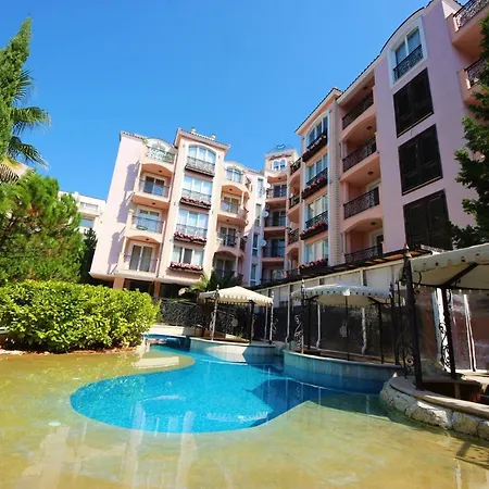 Menada Romance Marine Apartment *