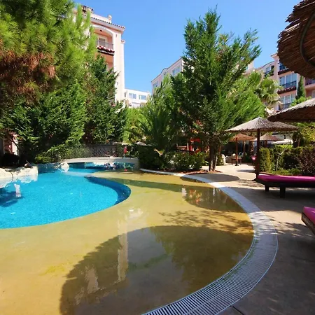 Menada Romance Marine Apartment