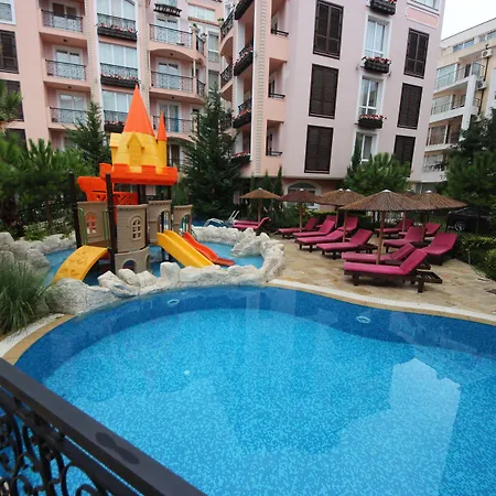 Menada Romance Marine Apartment