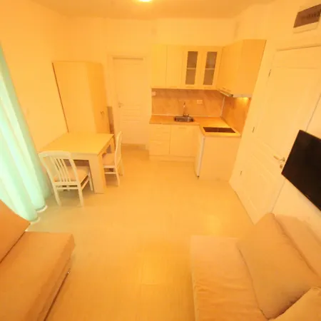 Menada Romance Marine Daire *