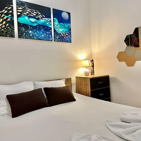 Menada Romance Marine *