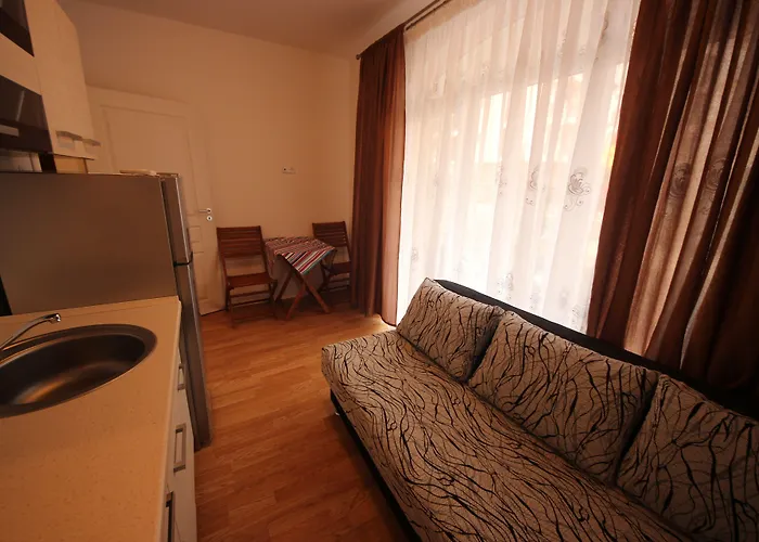 Menada Romance Marine *