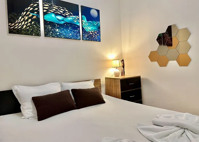 Menada Romance Marine *